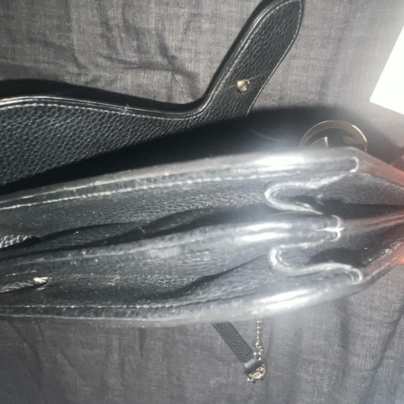 Gucci Black and Gold Crossbody Bag with Iconic GG Logo - Picture 10 of 15